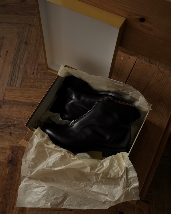 PHIGVELのAVIATOR ZIP BOOTS