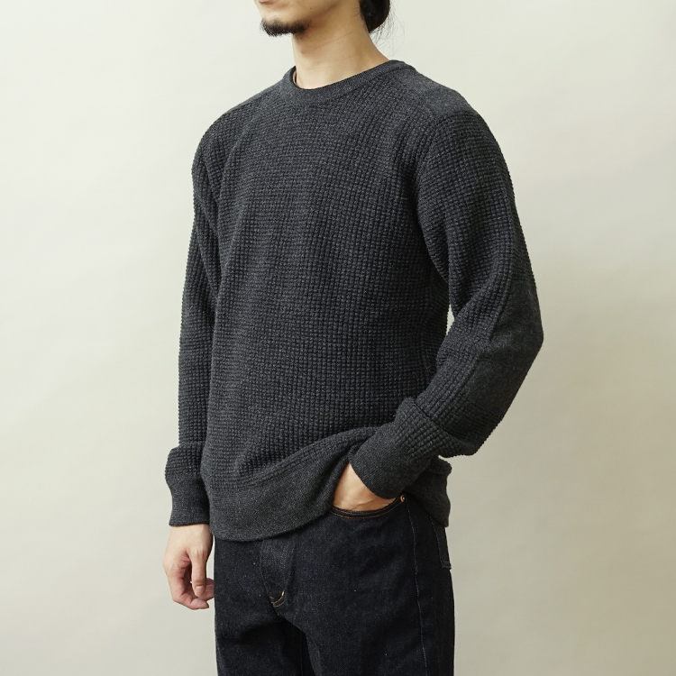 Baby Alpaca Waffle Crew / CHARCOAL | THE INOUE BROTHERS