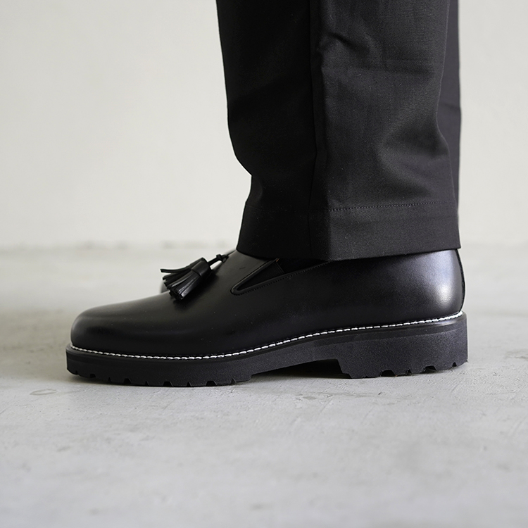 TUSSEL COCK SHOES / BLACK | Tomo & Co(トモ&シーオー) | SHOES