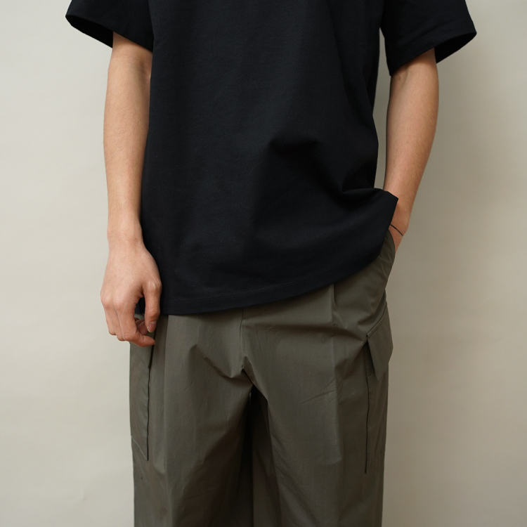 Kora Logo Short Sleeve T-Shirt / BLACK | ADISH(アディッシュ) | T