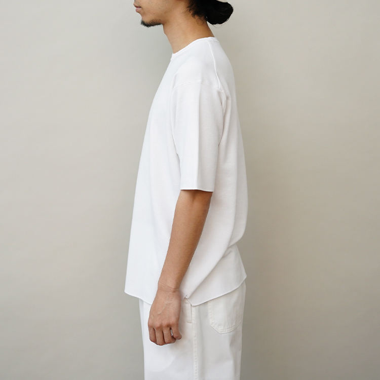 BATONER ホワイト 32G SMOOTH COTTON CREW NECK | kollingimoveis.com.br