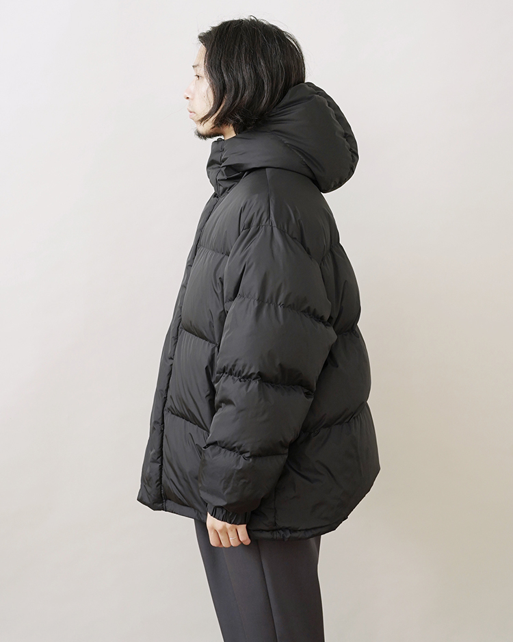 PERTEX_SHIELD Reversible Hooded Down / BLACK x BLACK | Graphpaper