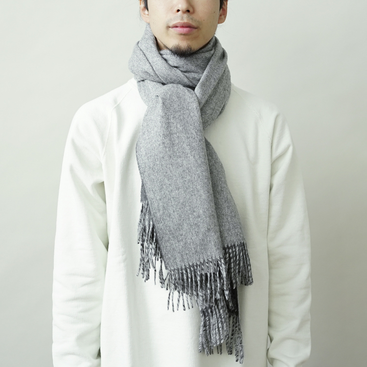 Two-Color Large Brushed Stole / CHARCOAL x L.GREY | THE INOUE