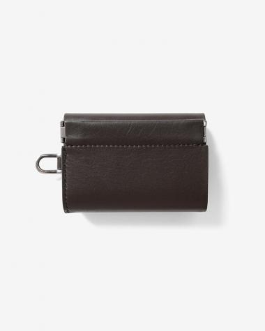  / DERRICK - SHACKLE TRIFOLD WALLET / D.BROWN