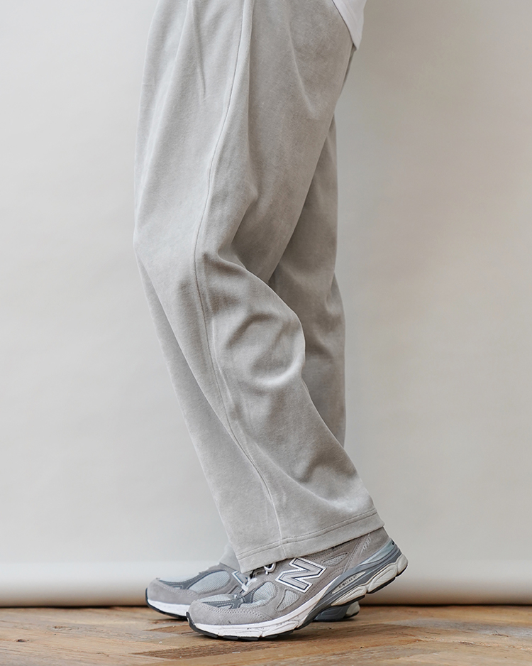 Compact Velour Easy Pants / LT.GRAY | Graphpaper (MEN)(グラフペーパー) | BOTTOMS |  Dice&Dice | ONLINE STORE