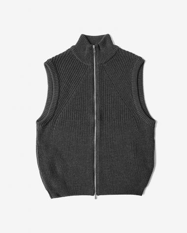  / SIGNATURE DRIVER’S VEST / CHARCOAL