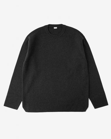  / Goat / 32G SMOOTH CASHMERE CREW NECK / CHARCOAL